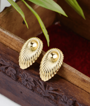 Shell Luxe Studs